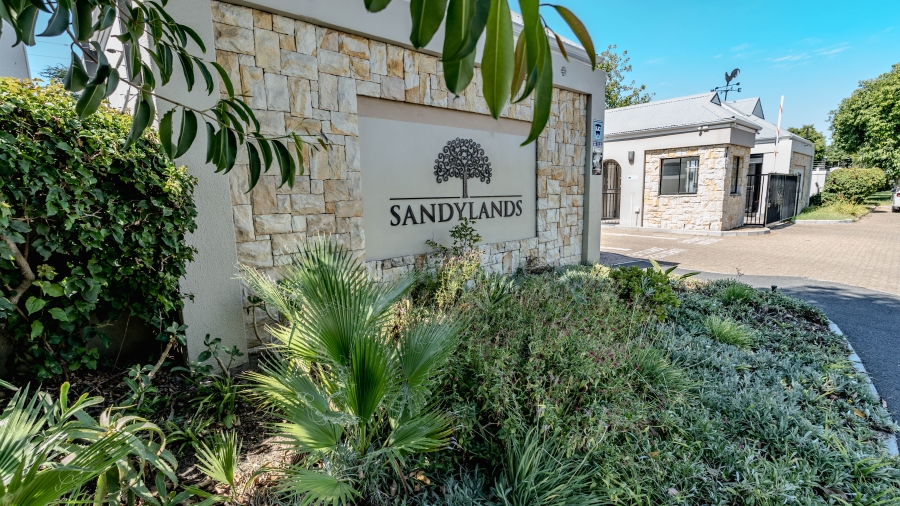 2 Bedroom Property for Sale in Silver Oaks Western Cape